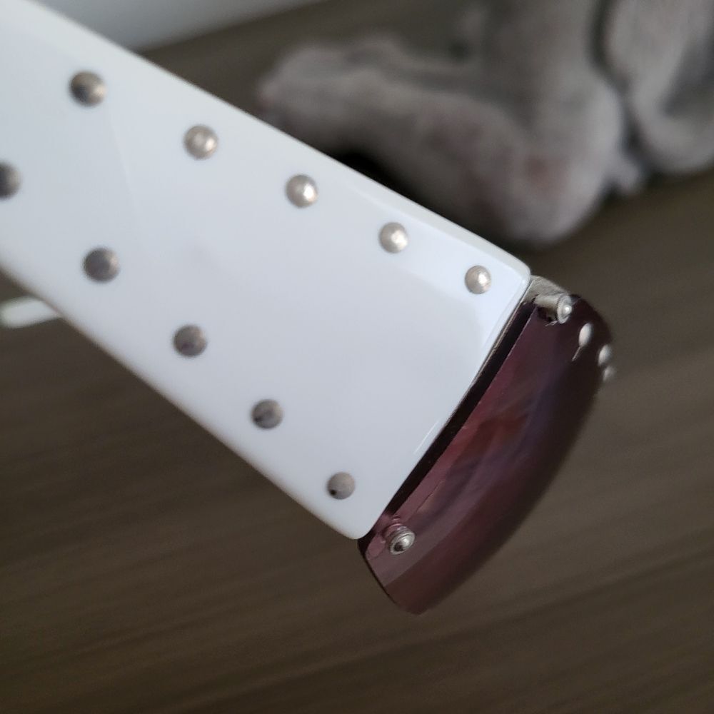 Vintage Guess Studded Pink Lens White Arms Y2K Bratz 00s Sunglasses Wide Wrap - Picture 8 of 13